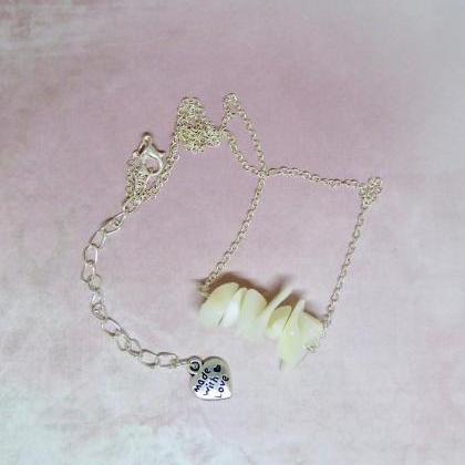 Mother Of Pearl Necklace Choker